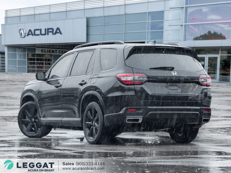 2023 Honda Pilot Black Edition AWD