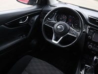 2023 Nissan Qashqai AWD SV CVT