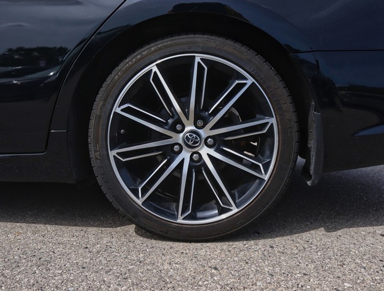 2019 Toyota Avalon XSE Auto