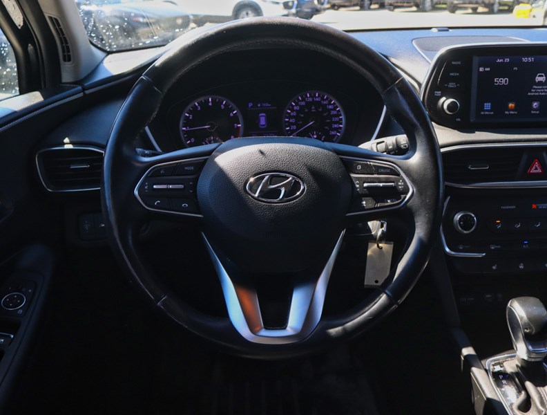 2020 Hyundai Santa Fe 2.4L Essential AWD w/Safety Package