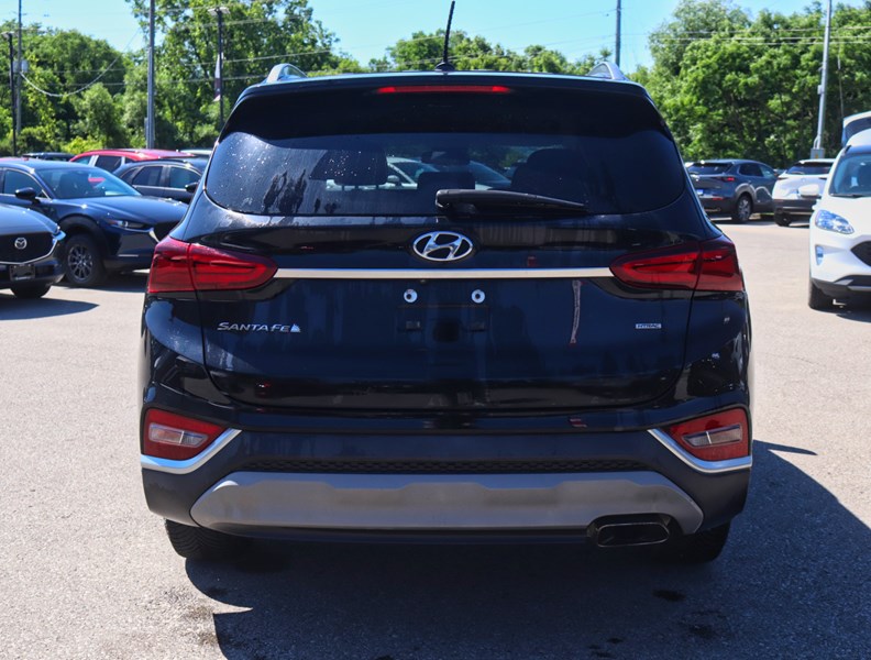 2020 Hyundai Santa Fe 2.4L Essential AWD w/Safety Package