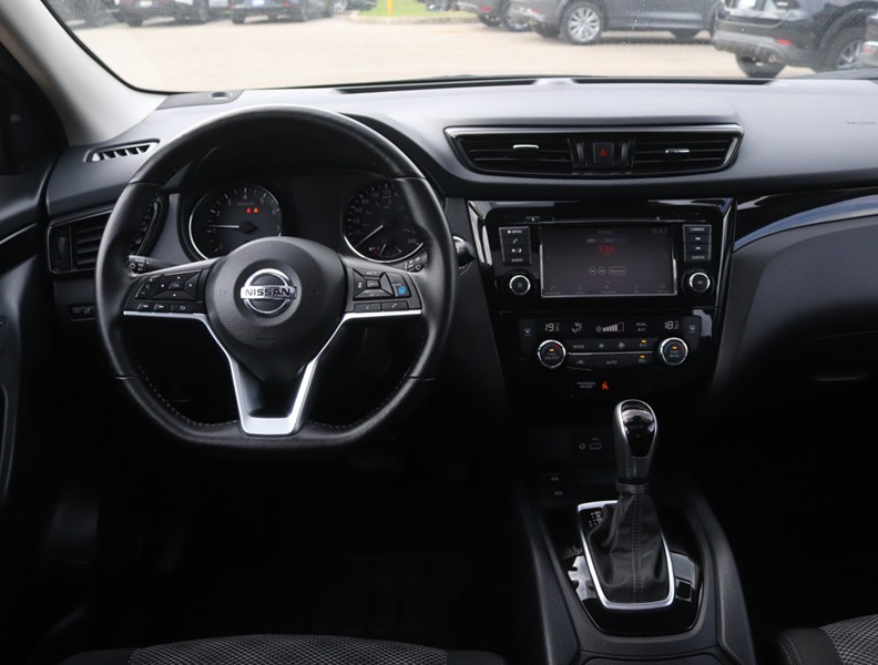2023 Nissan Qashqai AWD SV CVT
