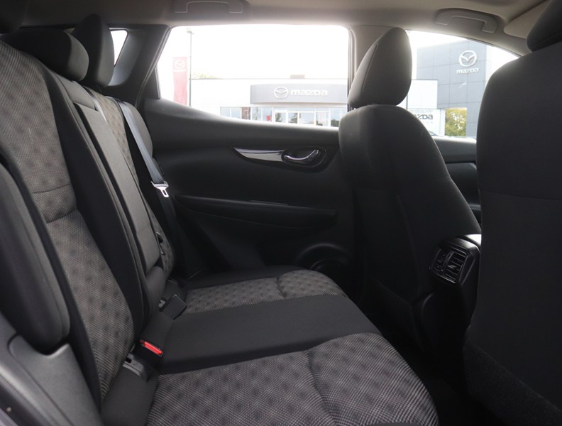2023 Nissan Qashqai AWD SV CVT