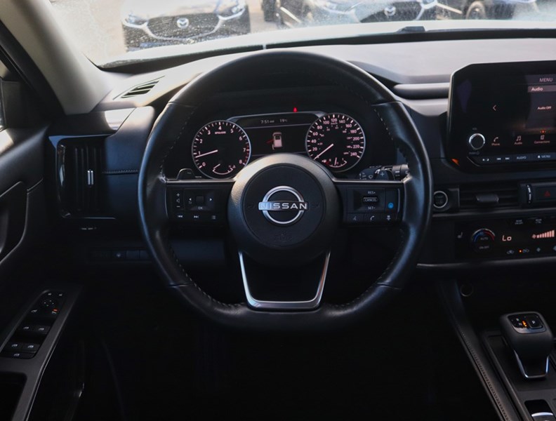 2024 Nissan Pathfinder S 4WD