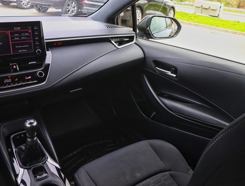 2019 Toyota Corolla Hatchback Manual
