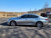 2019 Lexus ES 300h ES 300h Auto