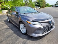 2020 Toyota Camry Hybrid Hybrid XLE Auto
