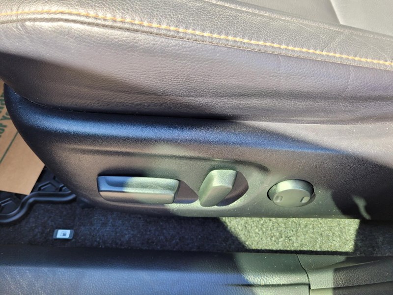 2018 Toyota RAV4 Hybrid AWD Hybrid SE