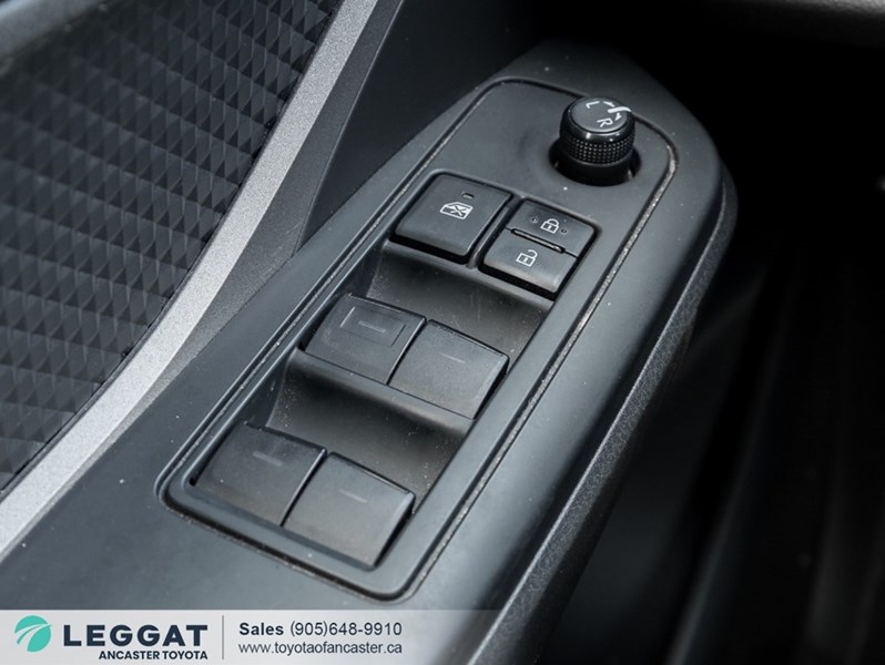 2021 Toyota C-HR LE FWD