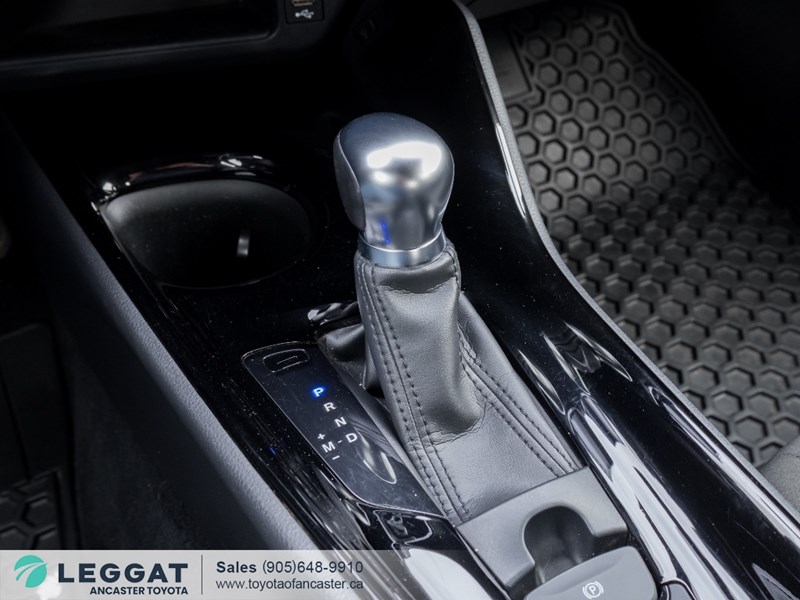 2021 Toyota C-HR XLE Premium FWD