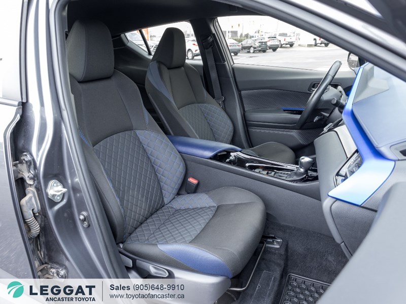 2021 Toyota C-HR XLE Premium FWD