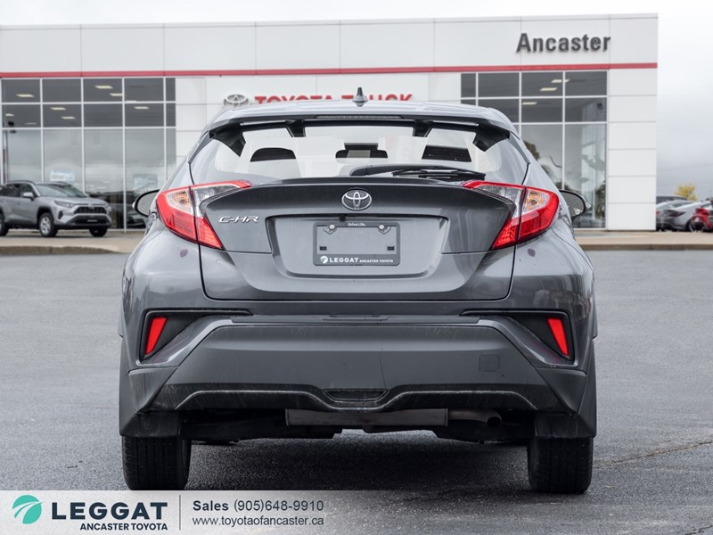 2021 Toyota C-HR XLE Premium FWD