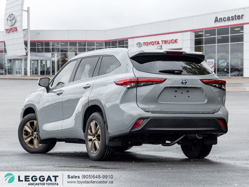 2022 Toyota Highlander Hybrid Hybrid XLE AWD