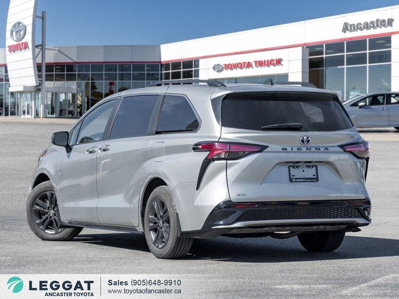 2024 Toyota Sienna XSE 7-Passenger AWD
