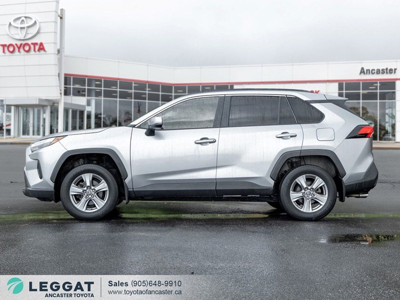 2022 Toyota RAV4 XLE AWD