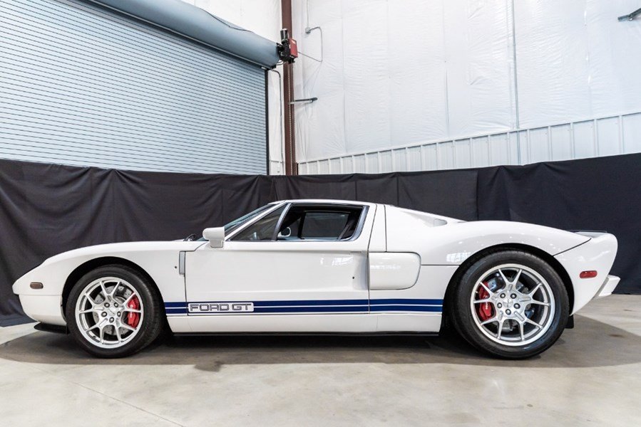 2005 Ford Thunderbird 2dr Cpe
