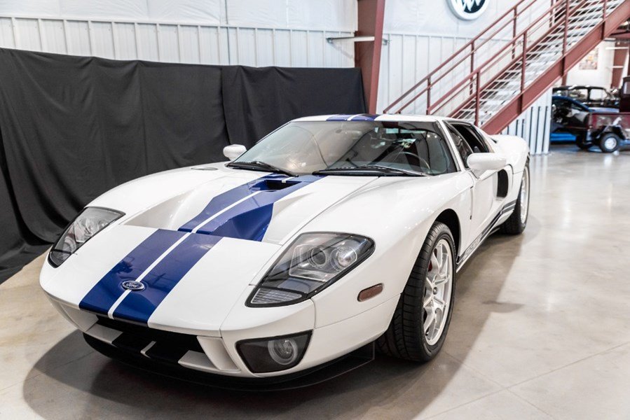 2005 Ford Thunderbird 2dr Cpe
