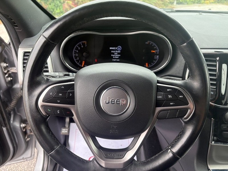 2021 Jeep Grand Cherokee Laredo 4x4