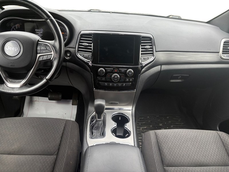 2021 Jeep Grand Cherokee Laredo 4x4