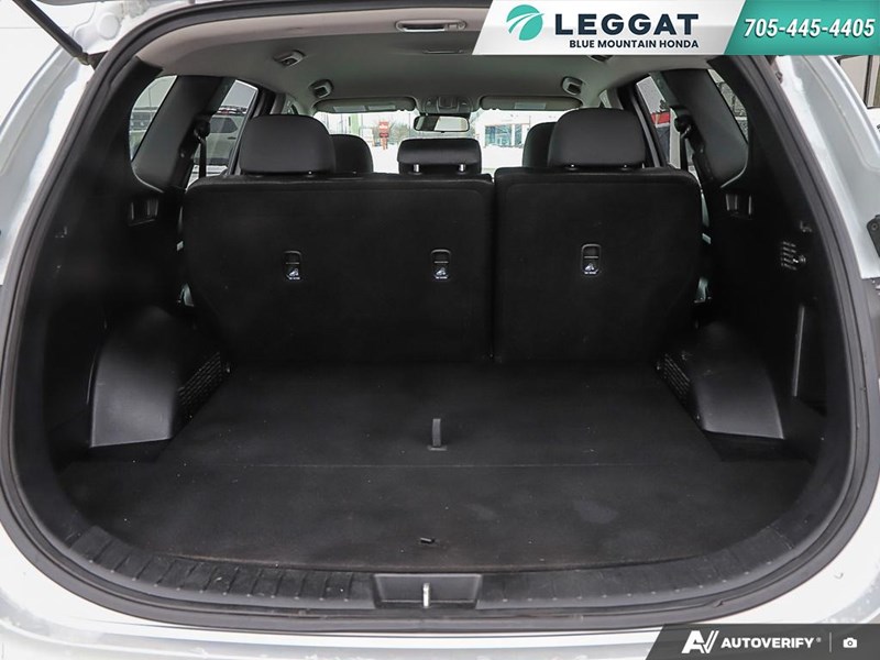 2019 Hyundai Santa Fe 2.4L Essential FWD w/Safety Package|Locally Drive