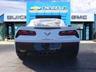 2015 Chevrolet Corvette 2dr Stingray Z51 Cpe w/3LT