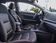 2017 Hyundai Elantra 4dr Sdn Auto LE