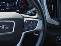 2022 GMC Terrain FWD 4dr SLE