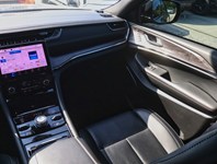 2025 Jeep Grand Cherokee Overland 4x4
