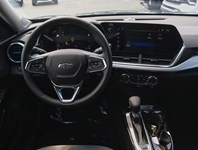 2026 Chevrolet Trax FWD 4dr LT