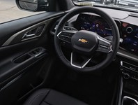 2027 Chevrolet Traverse AWD 4dr LT