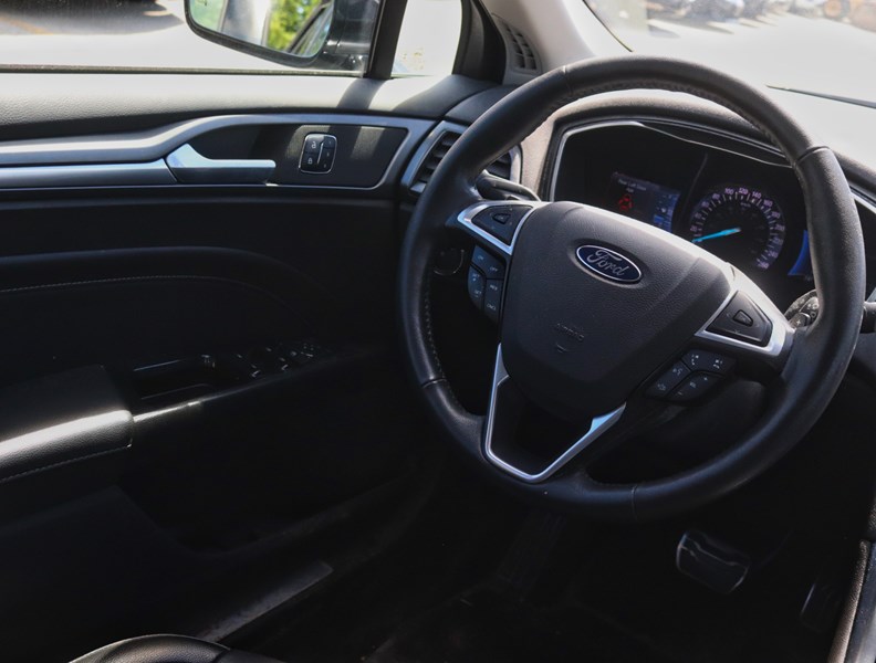 2016 Ford Fusion 4dr Sdn Titanium AWD