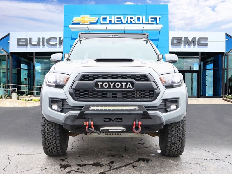 2017 Toyota Tacoma 4WD Double Cab V6 Man TRD Sport