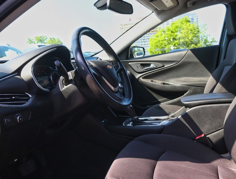 2018 Chevrolet Malibu 4dr Sdn LT w/1LT