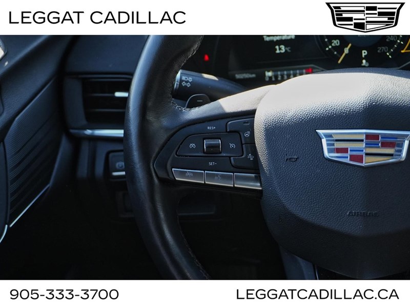 2022 Cadillac CT4 4dr Sdn Premium Luxury