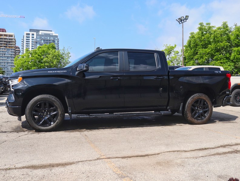 2022 Chevrolet Silverado 1500 4WD Crew Cab 147