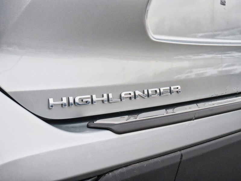 2022 Toyota Highlander XLE AWD