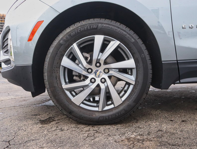 2023 Chevrolet Equinox AWD 4dr Premier