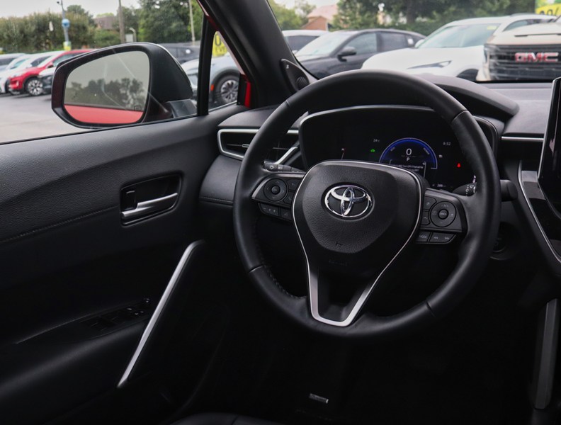 2024 Toyota Corolla Cross Hybrid Hybrid SE AWD