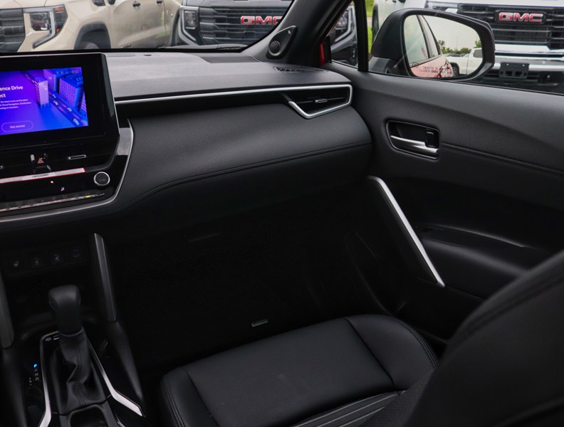 2024 Toyota Corolla Cross Hybrid Hybrid SE AWD