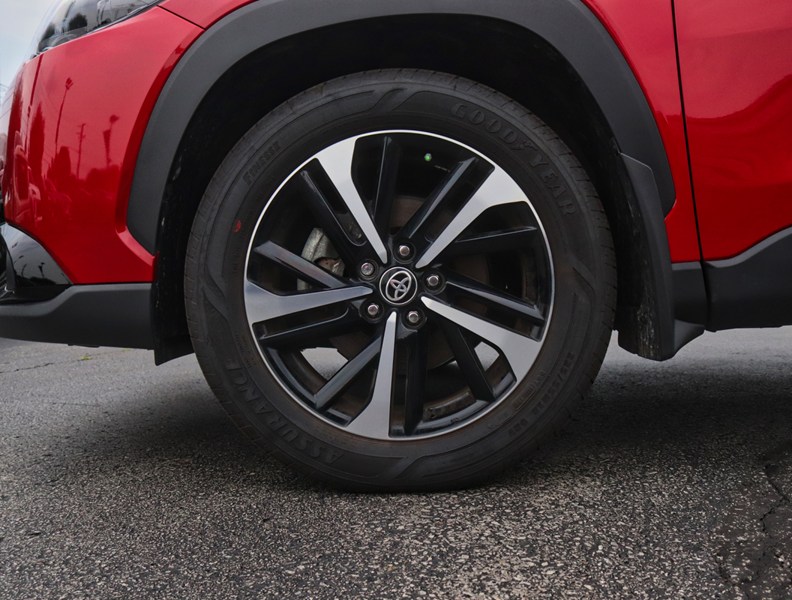 2024 Toyota Corolla Cross Hybrid Hybrid SE AWD