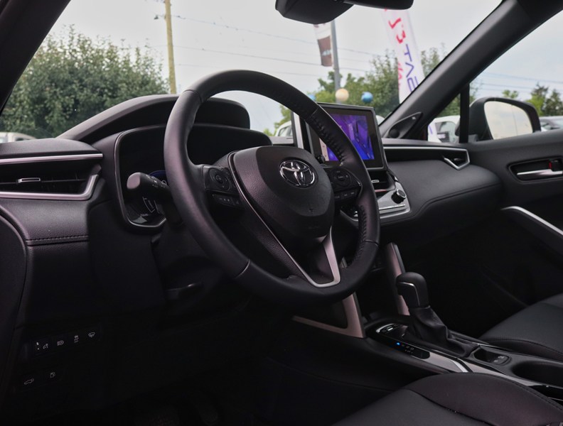 2024 Toyota Corolla Cross Hybrid Hybrid SE AWD
