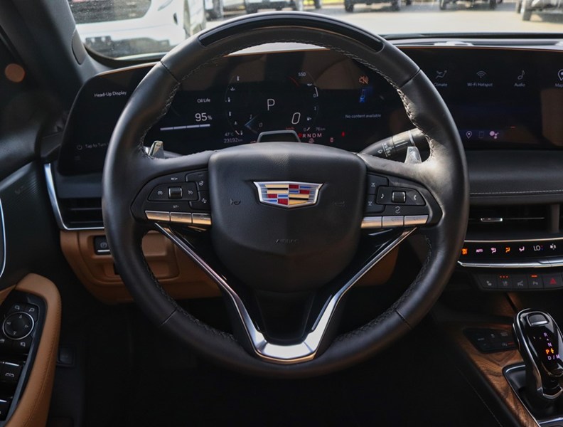 2025 Cadillac CT5 4dr Sdn Premium Luxury