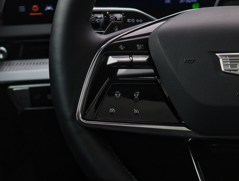 2026 Cadillac OPTIQ 4dr Sport
