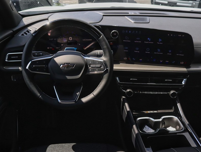 2026 Chevrolet Traverse AWD 4dr LT