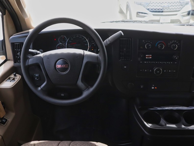 2026 GMC Savana 2500 RWD 2500 135