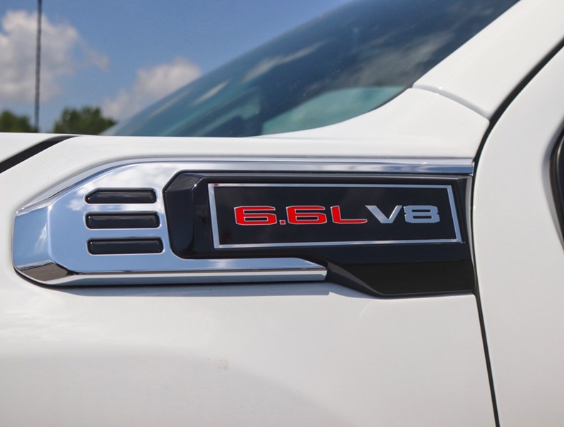 2026 GMC Sierra 3500HD 4WD Crew Cab 159