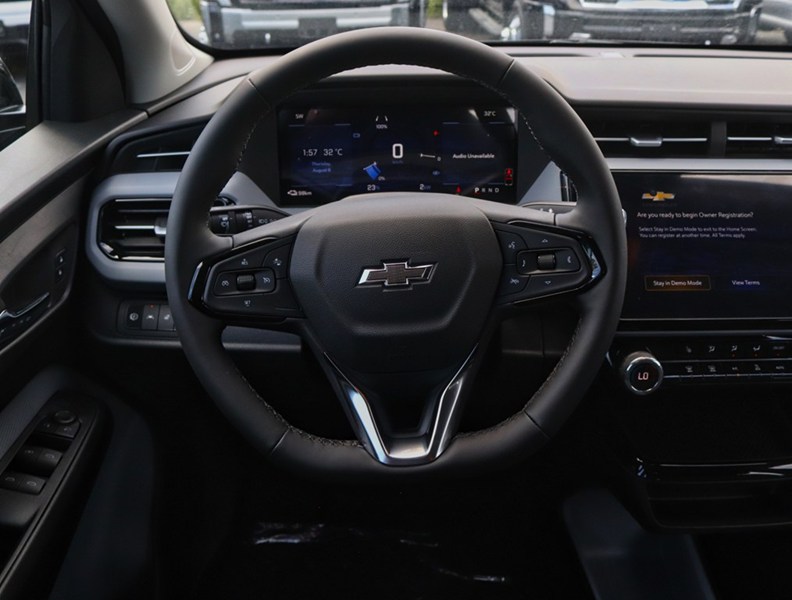 2027 Chevrolet Bolt FWD 4dr LT