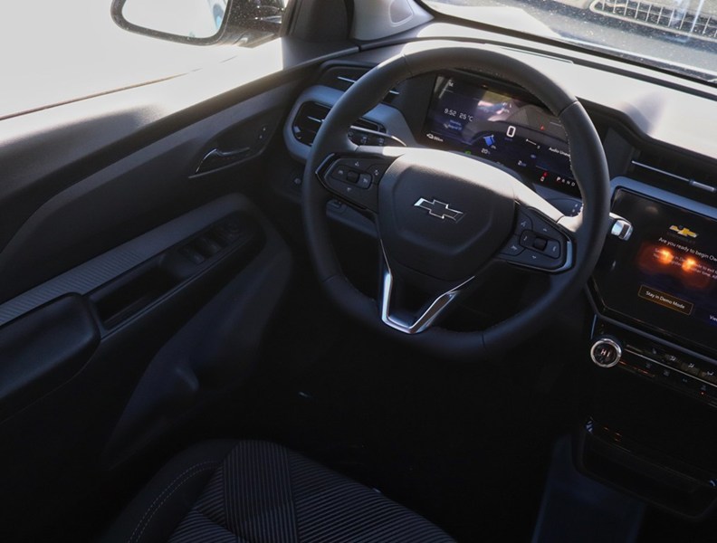 2027 Chevrolet Bolt FWD 4dr LT