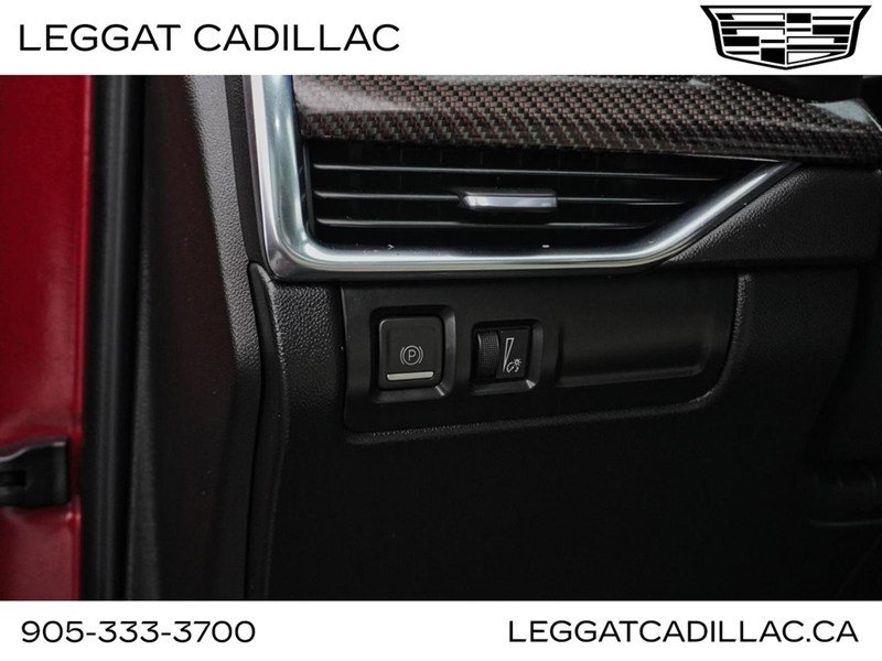 2019 Cadillac XT4 AWD 4dr Sport