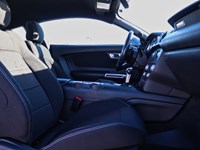 2018 Ford Mustang Ecoboost | 2.3L | 10-SPD AUTO | REARVIEW CAM |17s